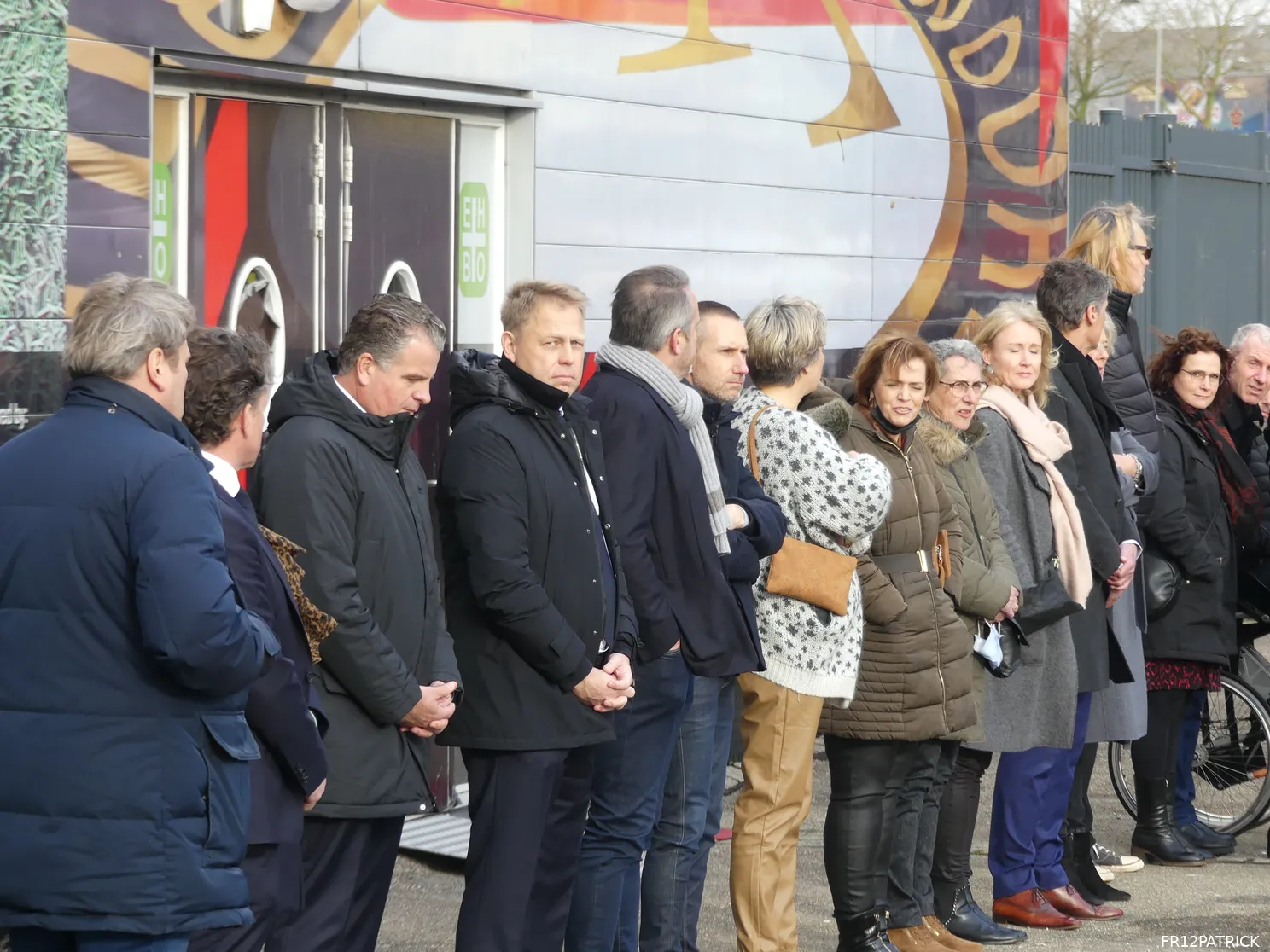 Fotoverslag laatste eerbetoon Wim Jansen online