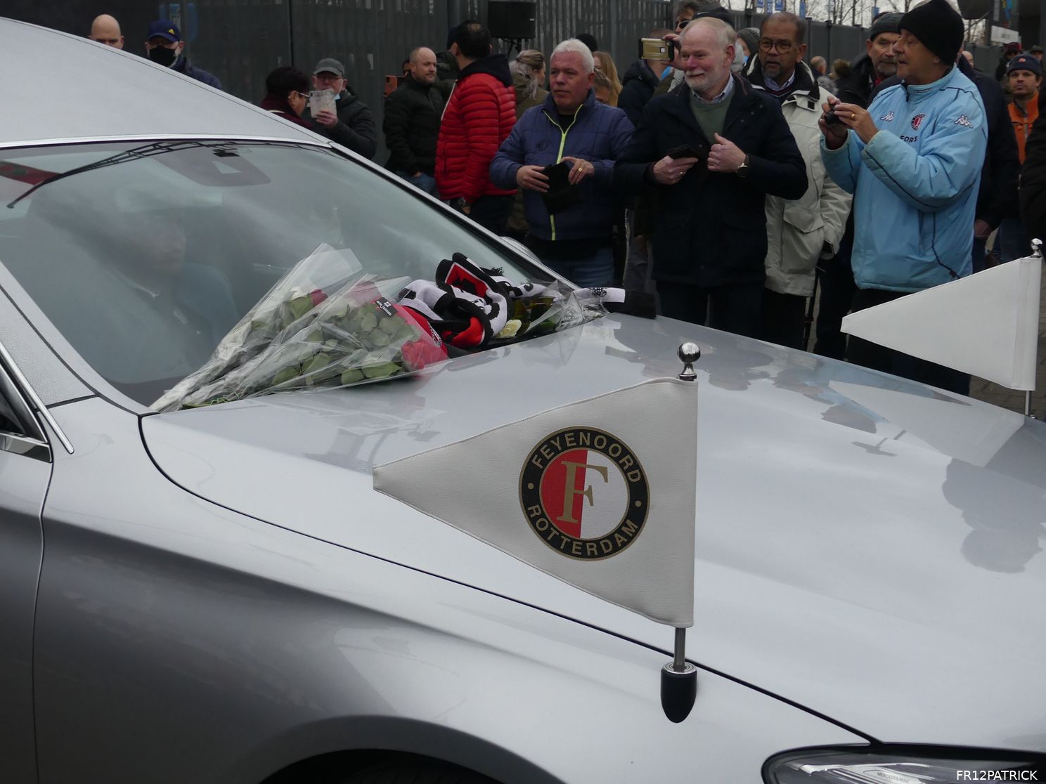 Fotoverslag laatste eerbetoon Wim Jansen online