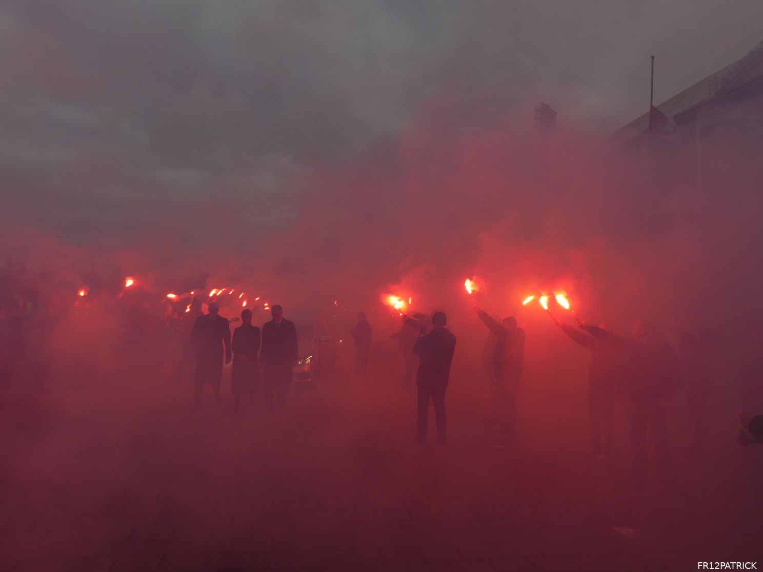 Fotoverslag laatste eerbetoon Wim Jansen online