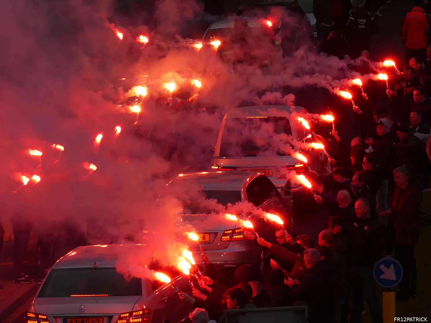 Fotoverslag laatste eerbetoon Wim Jansen online