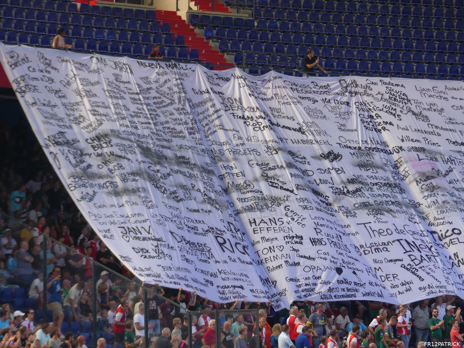 Fotoverslag Feyenoord - Olympique Lyon