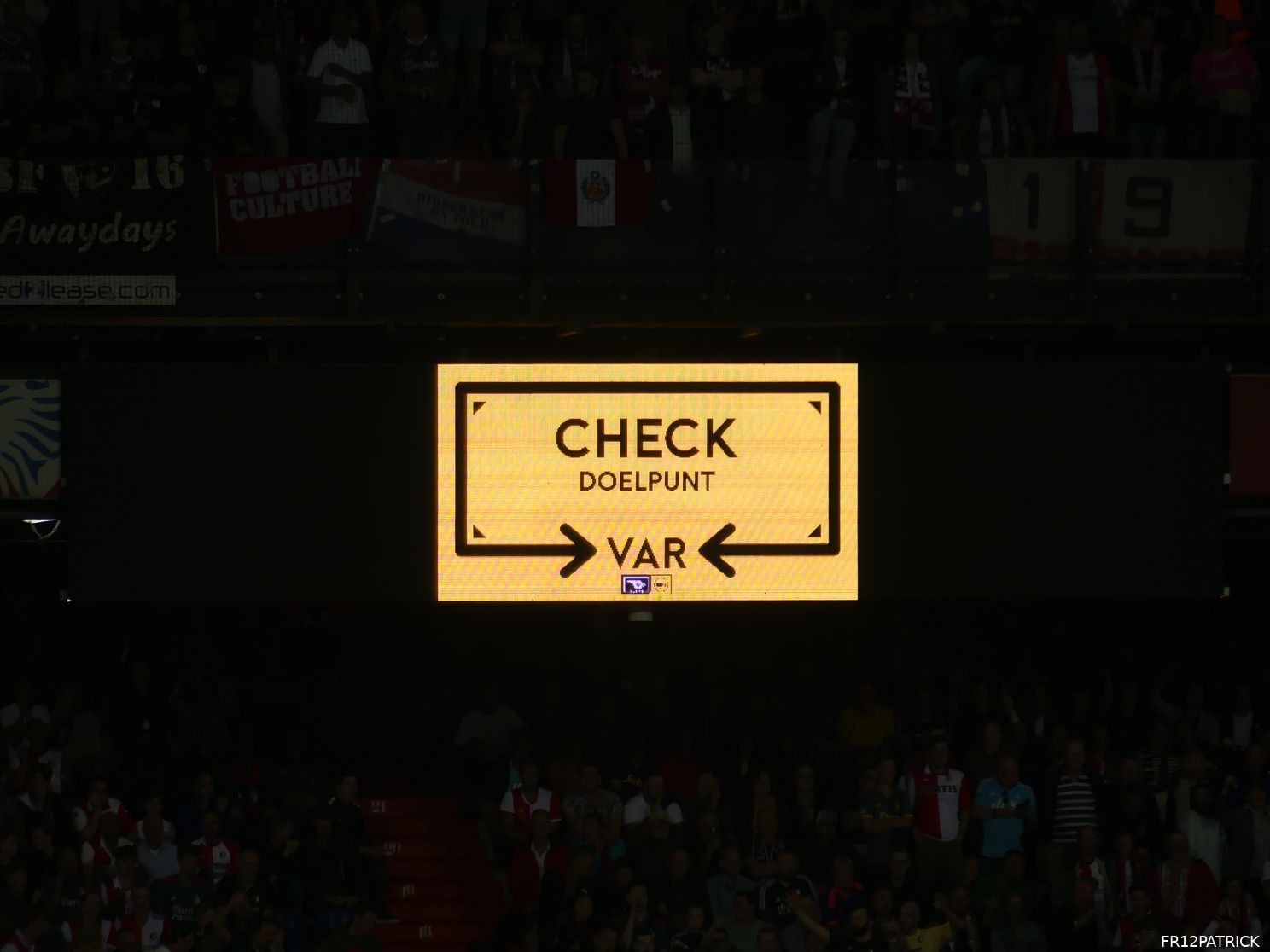 Fotoverslag Feyenoord - FC Emmen online