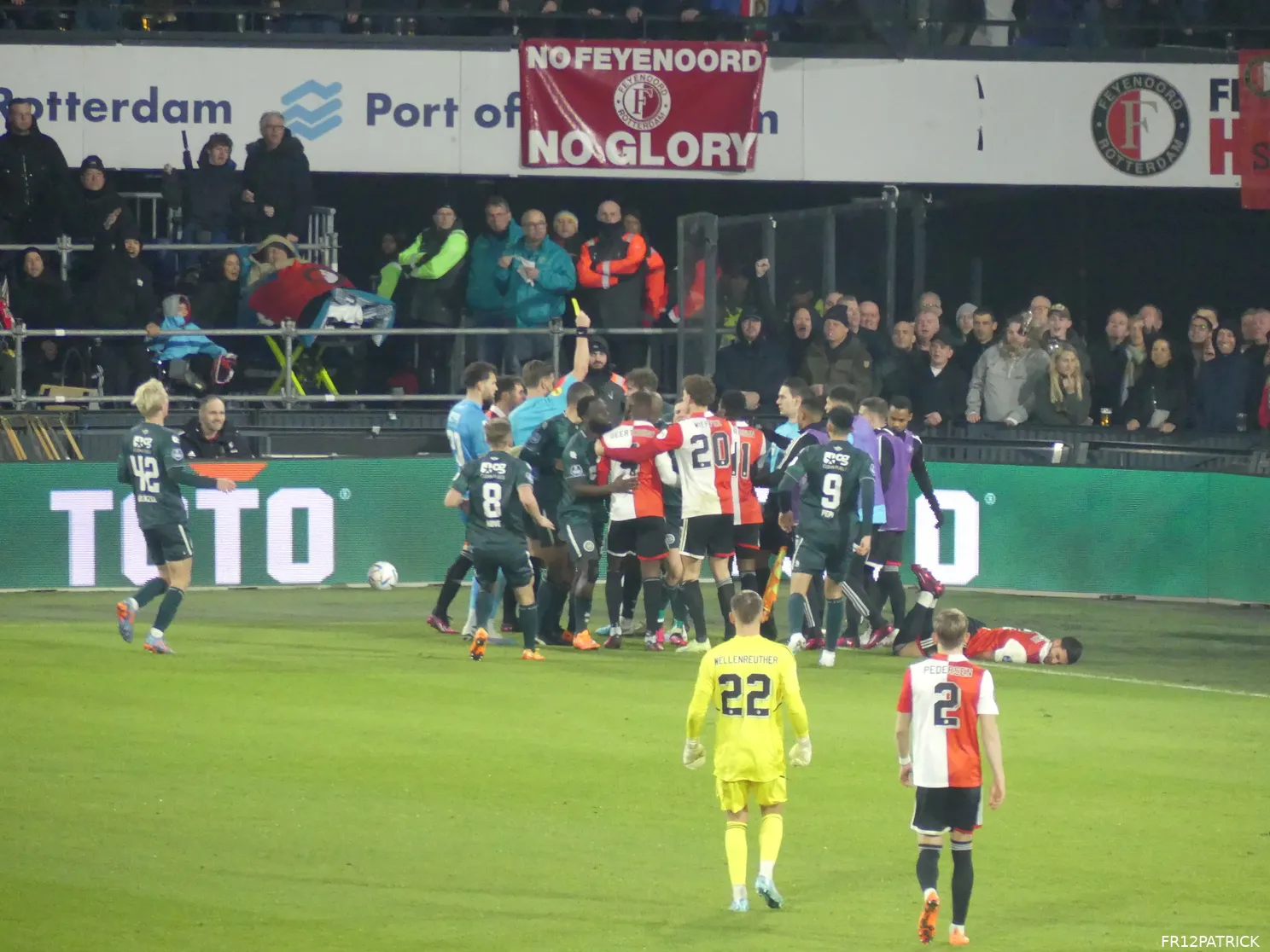 Fotoverslag Feyenoord - FC Groningen online