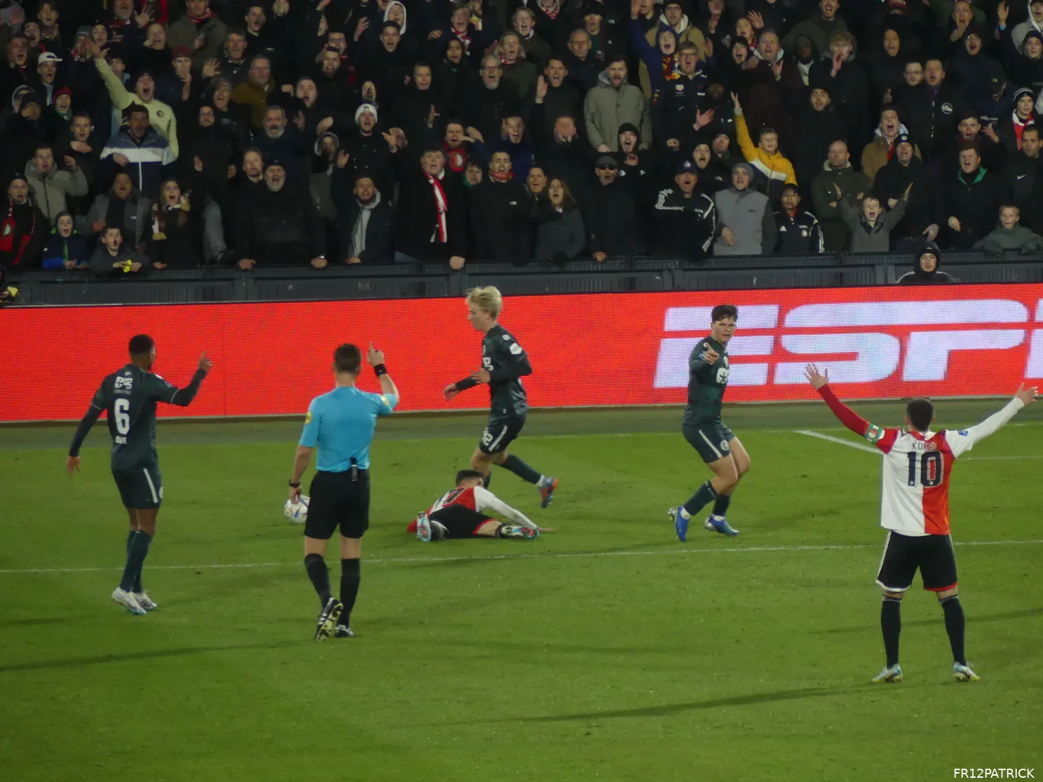 Fotoverslag Feyenoord - FC Groningen online