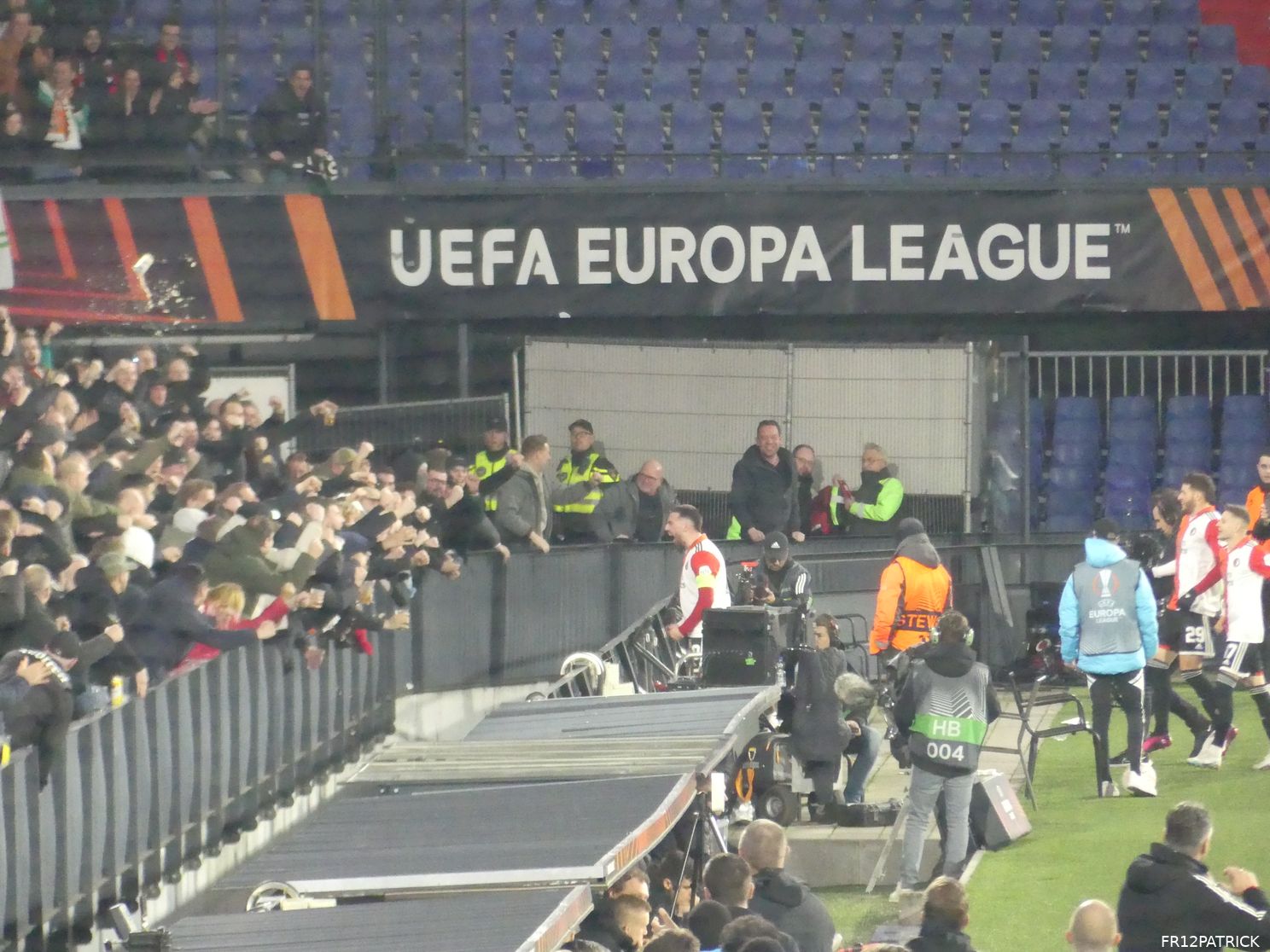 Fotoverslag Feyenoord - Shakthar Donetsk online