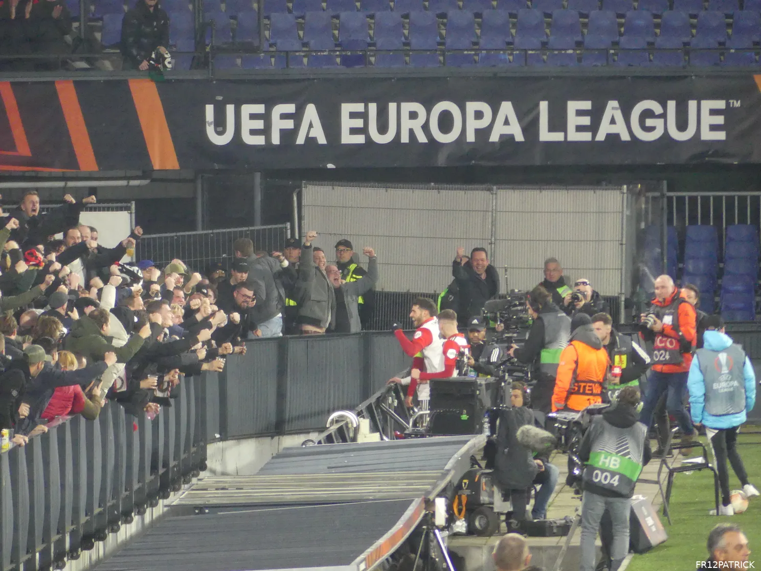 Fotoverslag Feyenoord - Shakthar Donetsk online