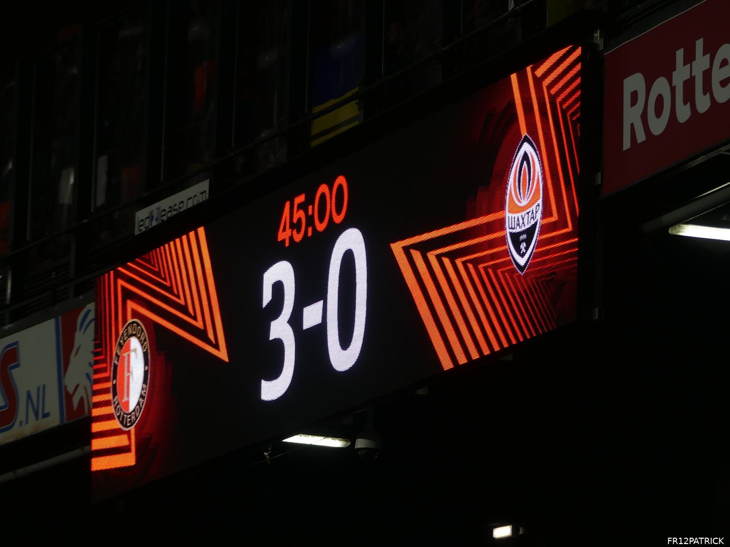 Fotoverslag Feyenoord - Shakthar Donetsk online