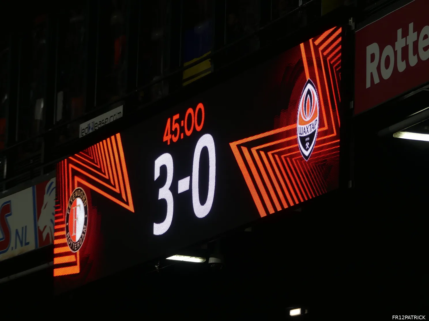 Fotoverslag Feyenoord - Shakthar Donetsk online