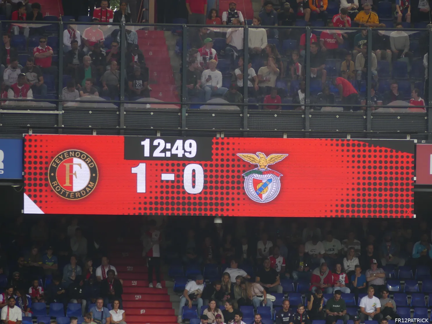Fotoverslag Feyenoord - Benfica online