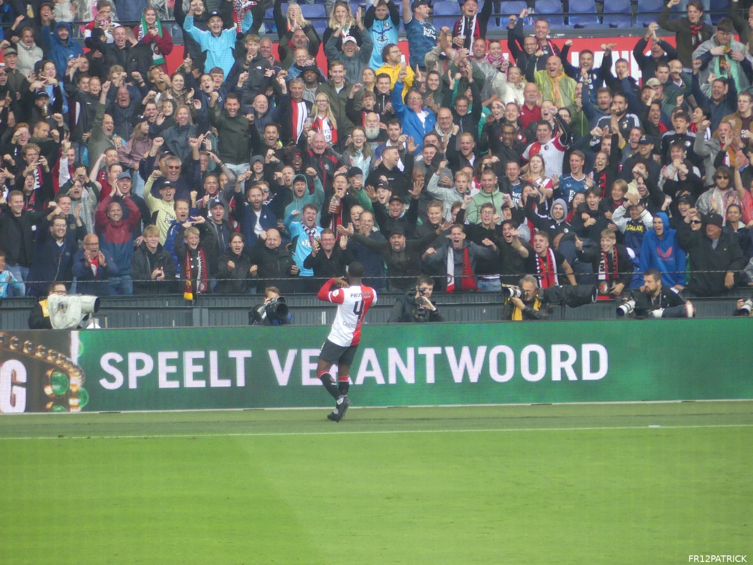 Fotoverslag Feyenoord - Almere City online