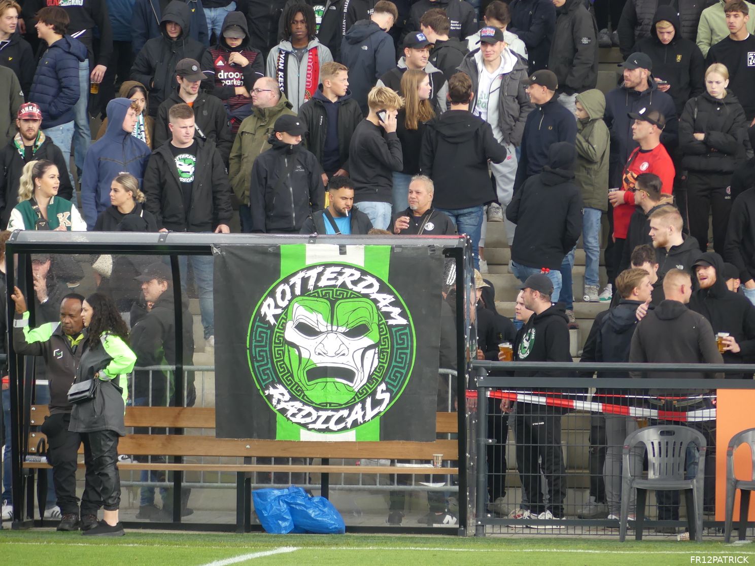 Fotoverslag laatste training voor Ajax-uit online