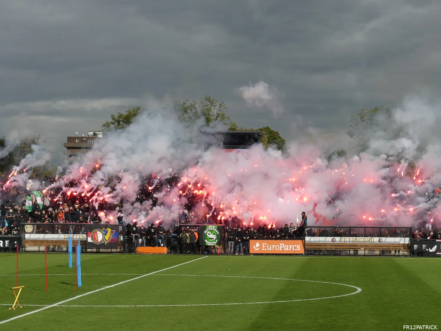 Fotoverslag laatste training voor Ajax-uit online