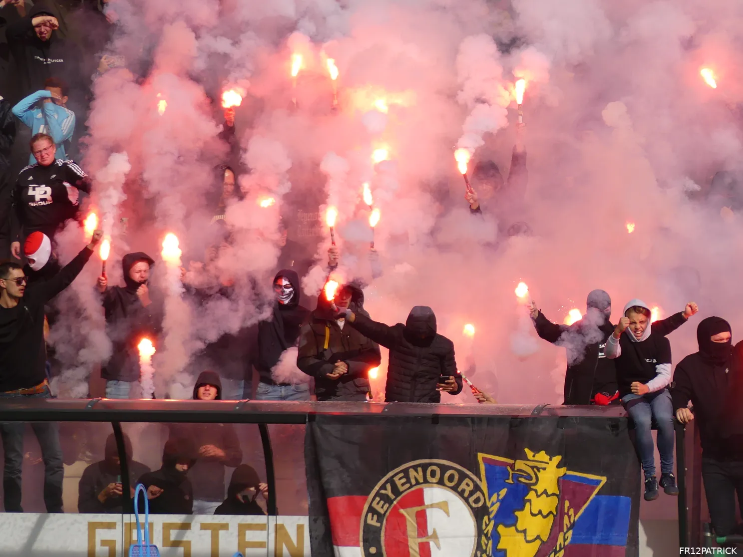 Fotoverslag laatste training voor Ajax-uit online