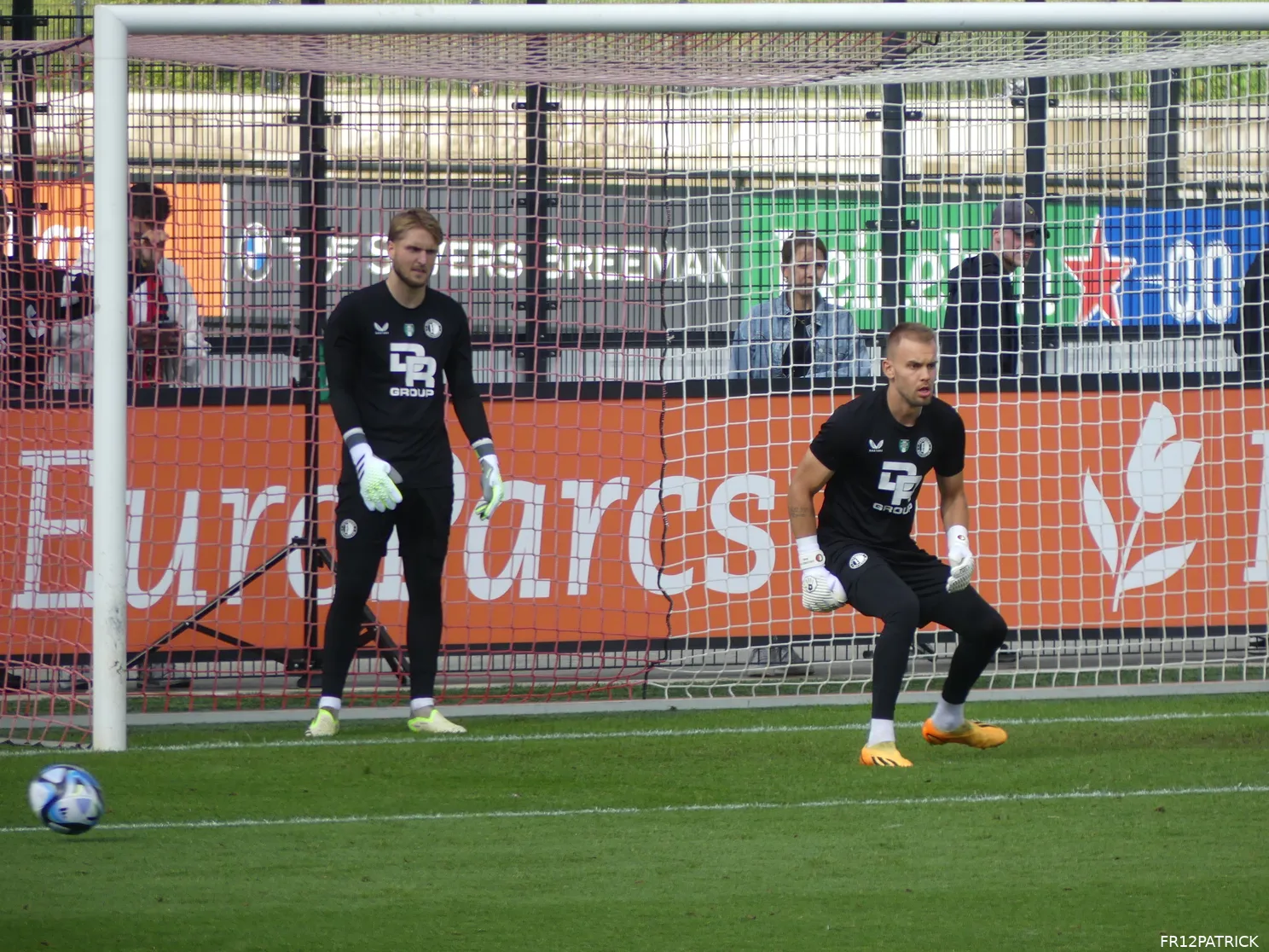 Fotoverslag laatste training voor Ajax-uit online