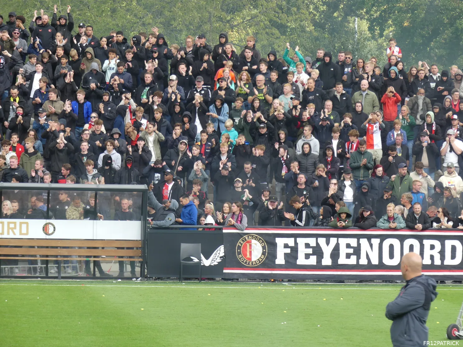 Fotoverslag laatste training voor Ajax-uit online