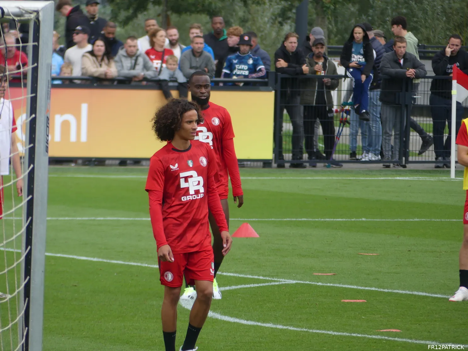 Fotoverslag laatste training voor Ajax-uit online