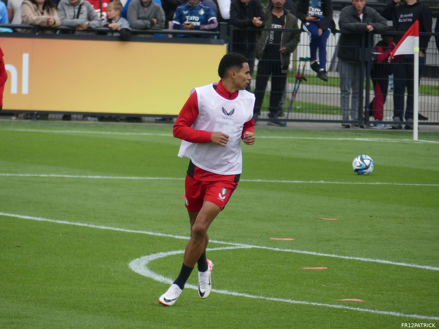 Fotoverslag laatste training voor Ajax-uit online