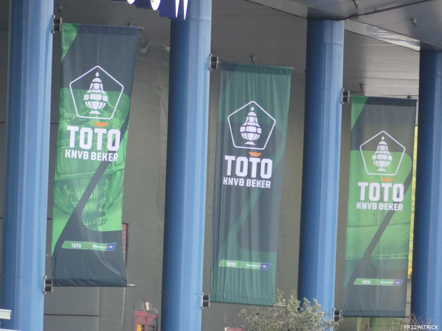 De Kuip maakt zich klaar voor de bekerfinale (foto's)