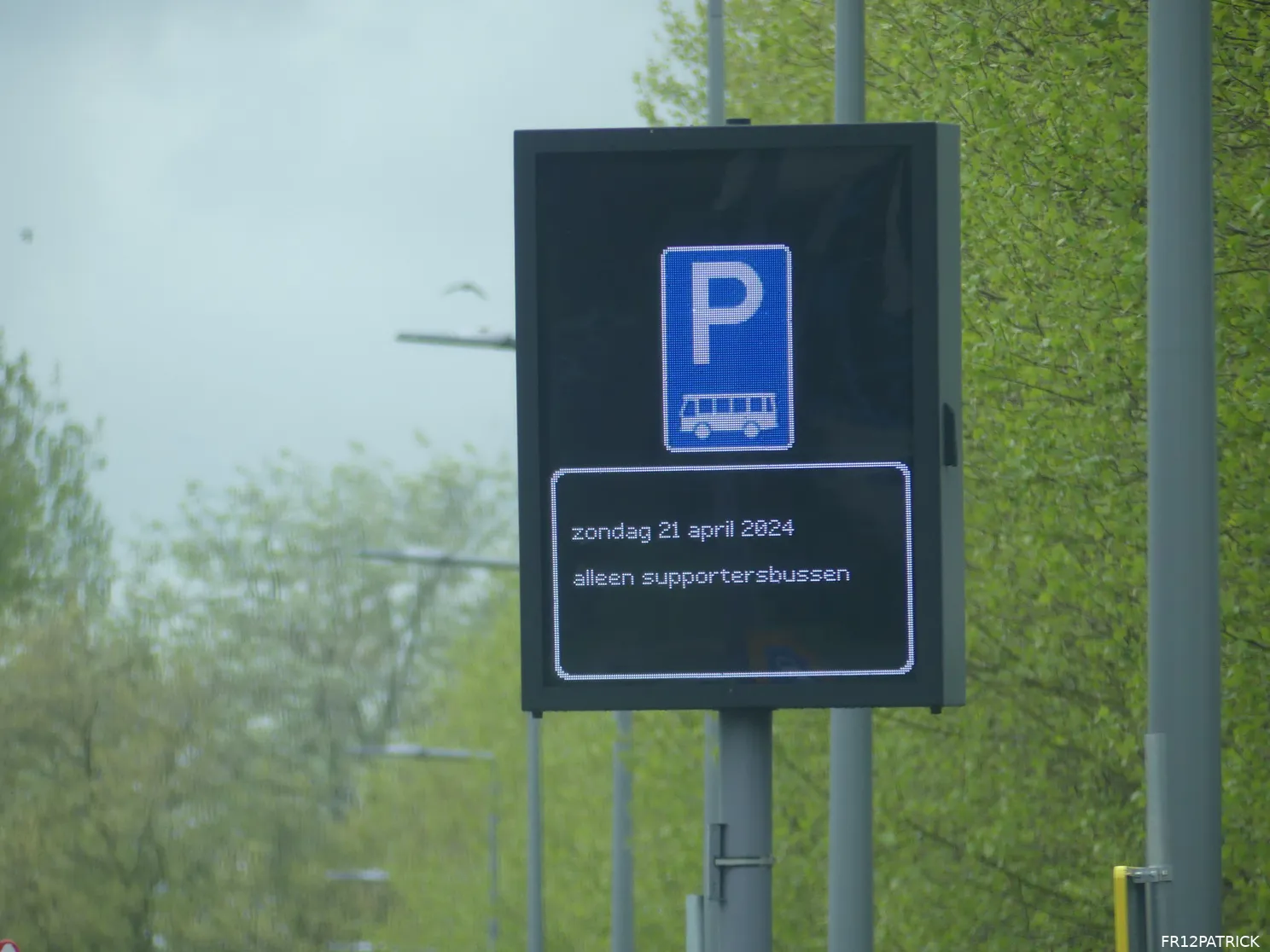 De Kuip maakt zich klaar voor de bekerfinale (foto's)