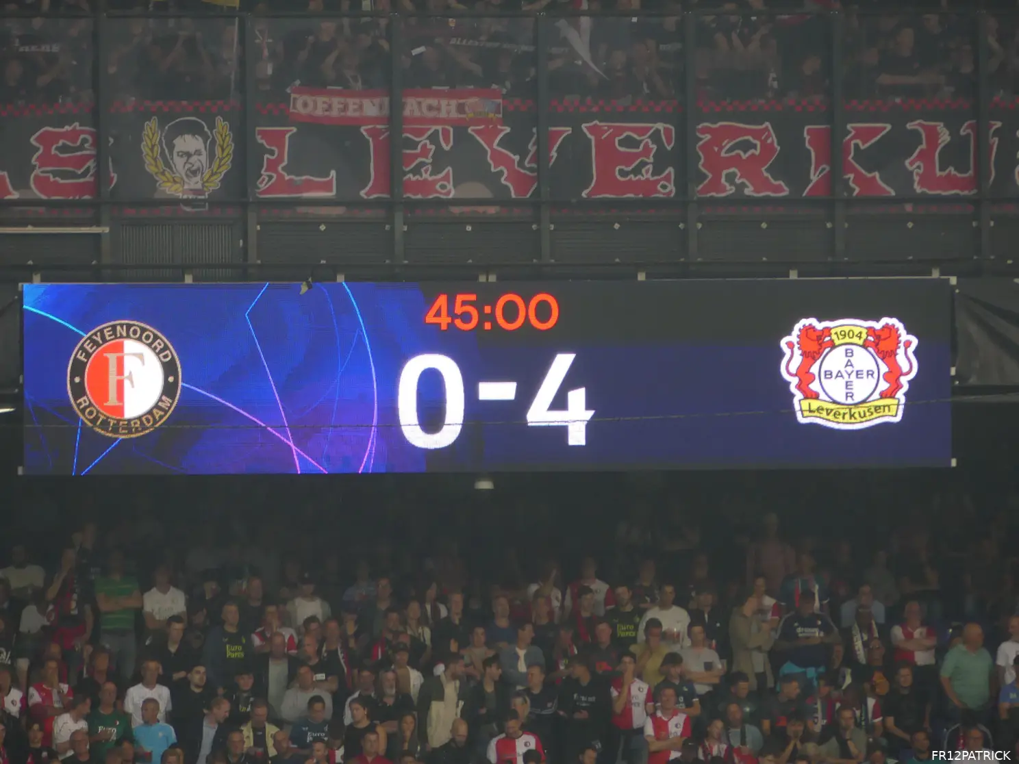 Fotoverslag Feyenoord - Bayer Leverkusen online