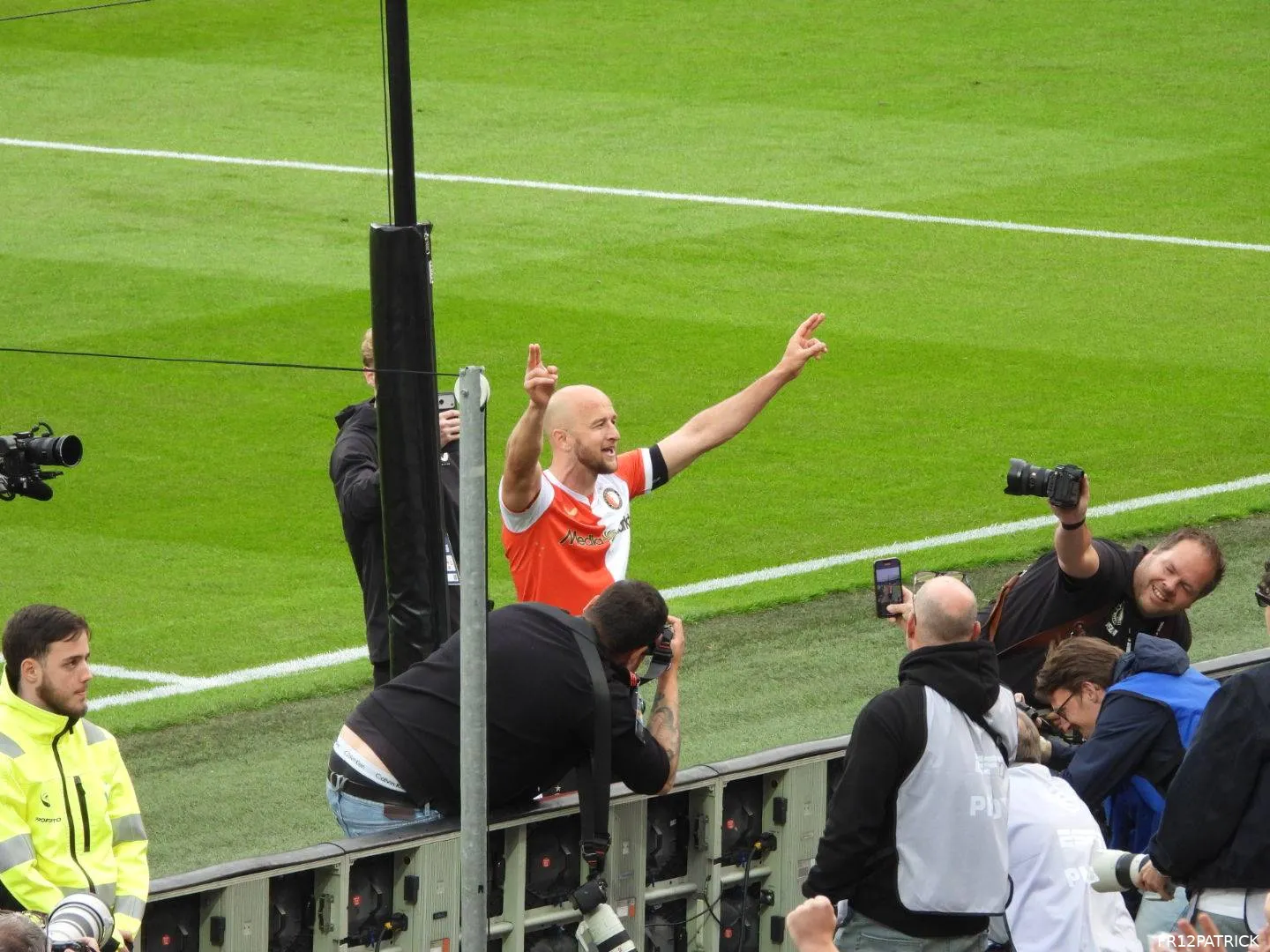 Legioen neemt afscheid van spelers en geëmotioneerde Te Kloese