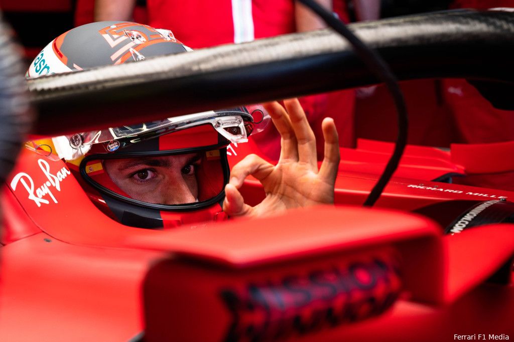 Ferrari-teambaas Binotto kan zijn geluk niet op na aantrekken Sainz