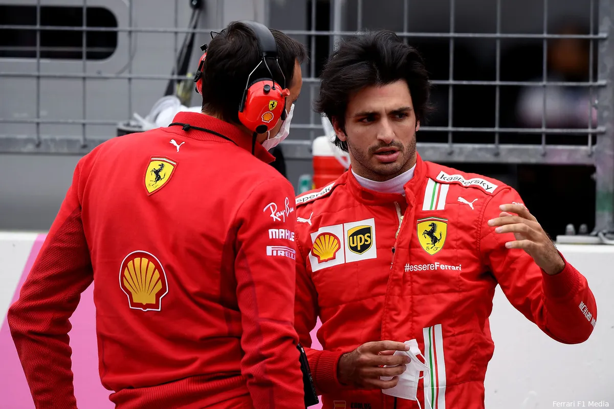 Sainz: 'Als ik in de schaduw van Verstappen, Norris en Leclerc sta, vraag ik mij af waarom'