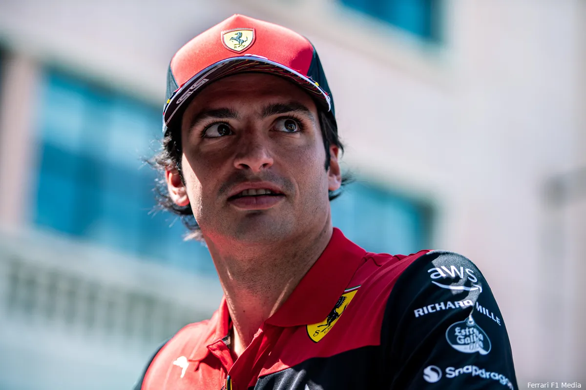 Sainz wil Ferrari niet te veel verwijten: 'Pérez had een geweldige race en een beetje geluk'