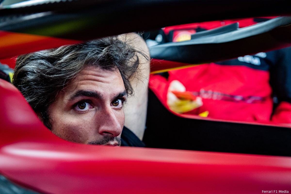 Sainz verdedigt Ferrari na discutabele beslissing in Frankrijk: 'We worden zwaar beoordeeld'