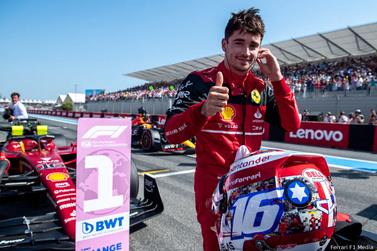 Leclerc lijkt wereldtitel op te geven: 'Het is moeilijk om meer te verwachten'