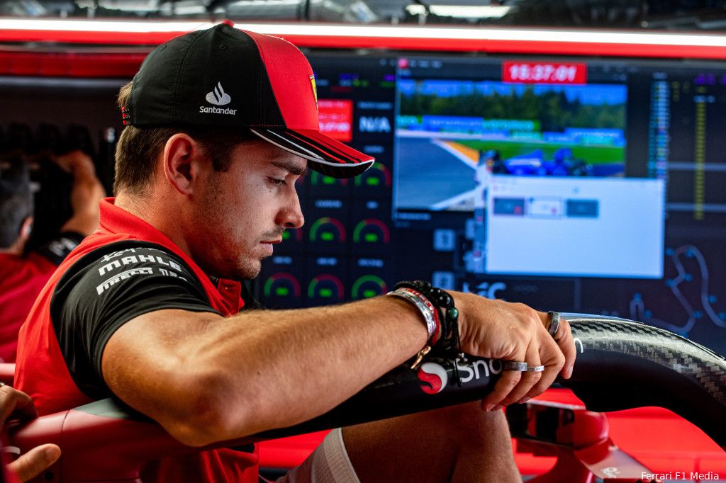 Leclerc lijkt hoop te verliezen: 'Moeilijk met het tempo dat ze vandaag lieten zien'