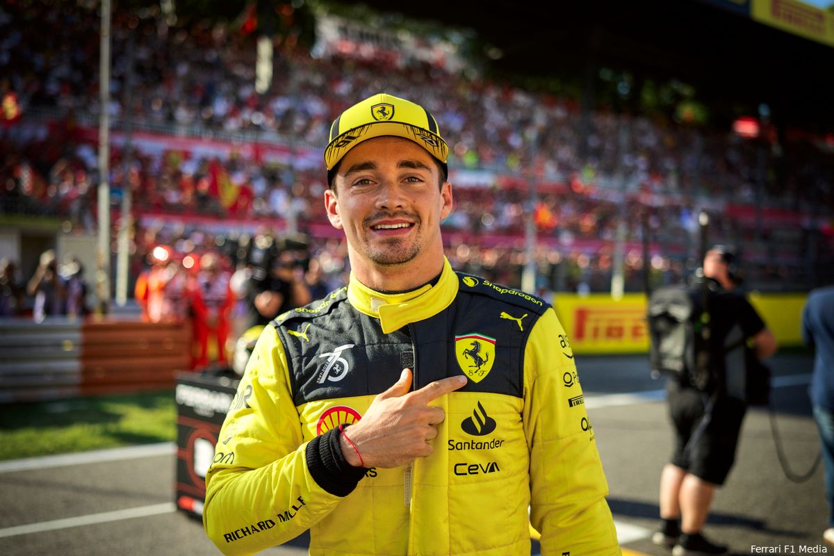Leclerc voorspelt Hamilton-comeback: 'Hij is nooit uitgesloten van de titelstrijd'