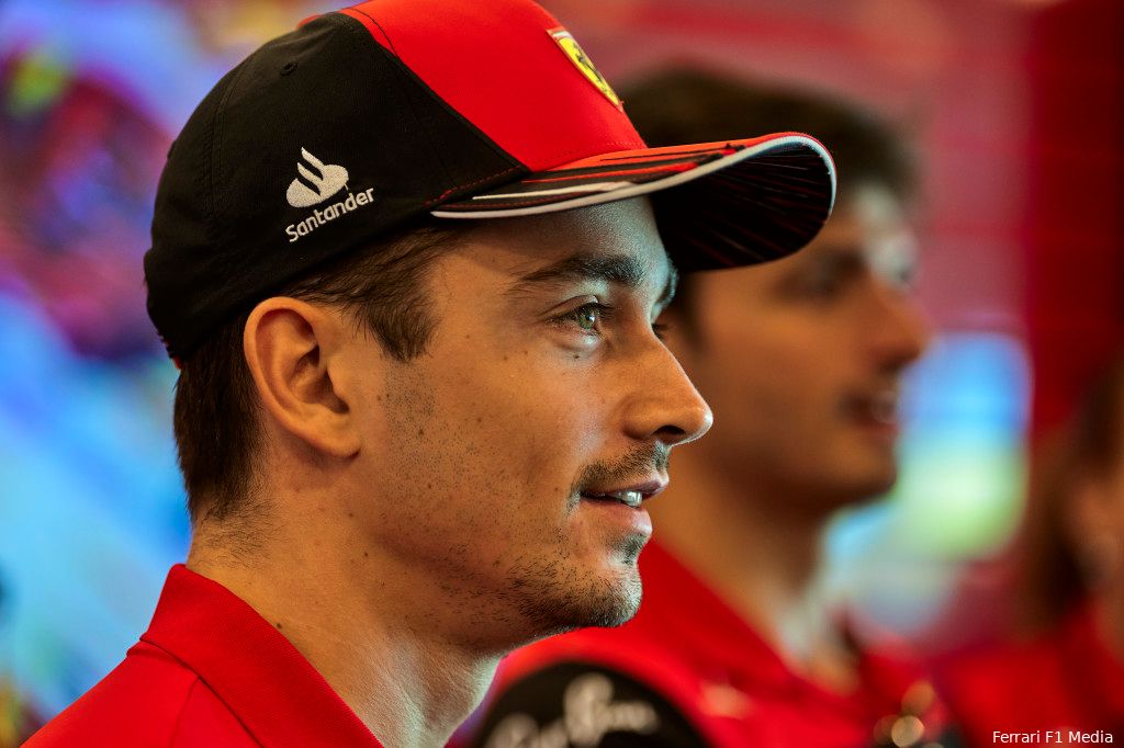 Racepace Ferrari nog een mysterie voor Leclerc: 'Niet ideaal om weinig ronden te rijden op dit circuit'