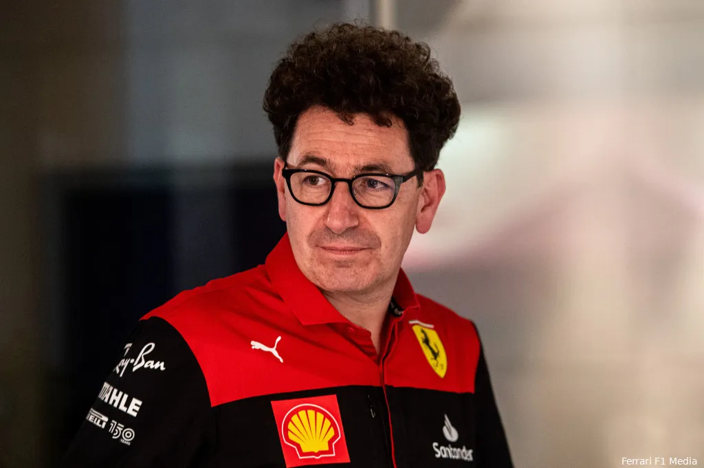 Arnoux brandt Binotto en Ferrari af: 'Iedereen eruit gooien en iemand zoeken die capabel is'