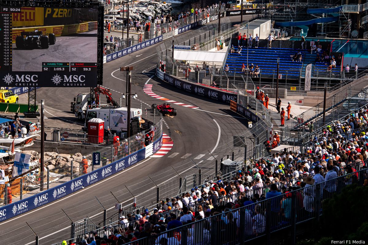 Boordradio's GP Monaco | Ferrari haalde bloed onder Sainz' nagels vandaan: 'Hamilton boeit me geen f*ck!'