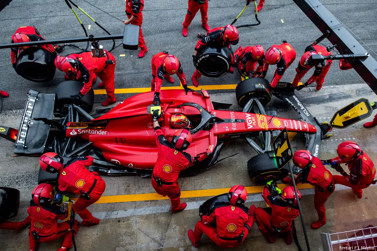 Beperkte blijdschap voor Ferrari: 'Mercedes was te snel, maar Aston Martin bleef wel achter ons'