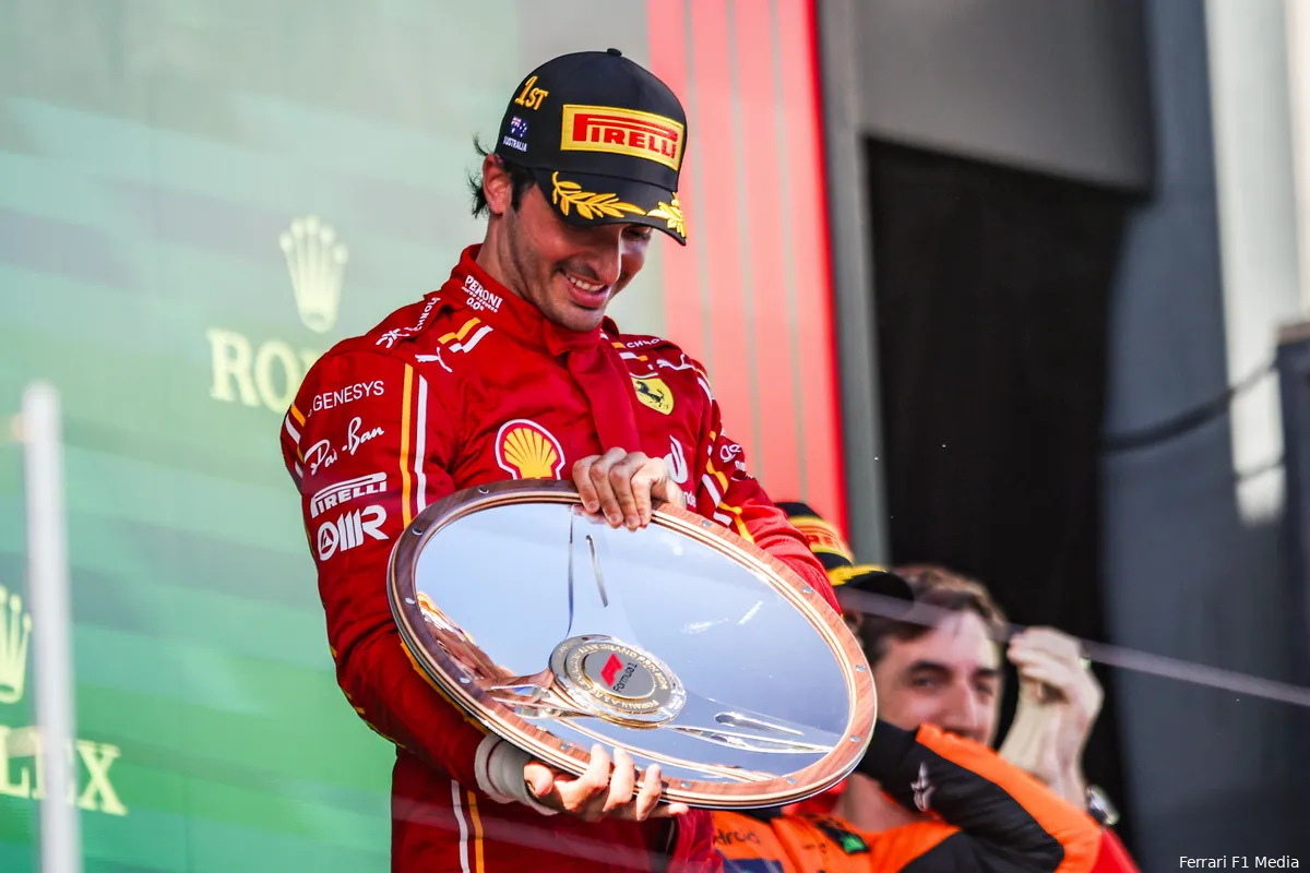 carlos sainz leclerc podium australie ferrari