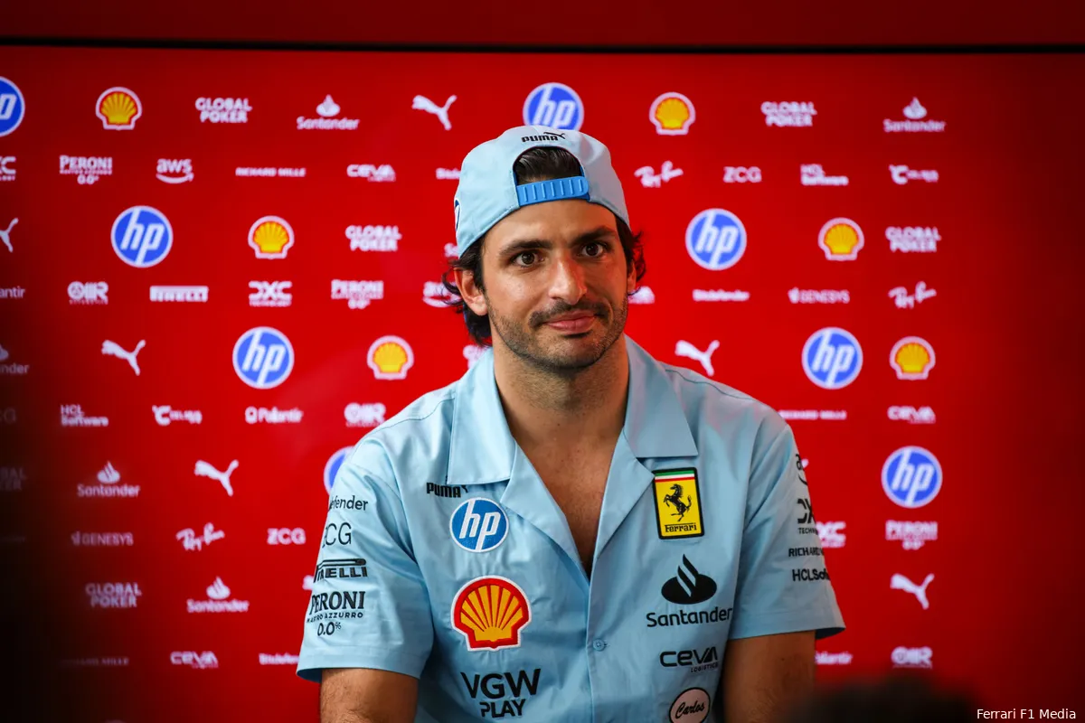 carlos sainz media dag miami ferrari