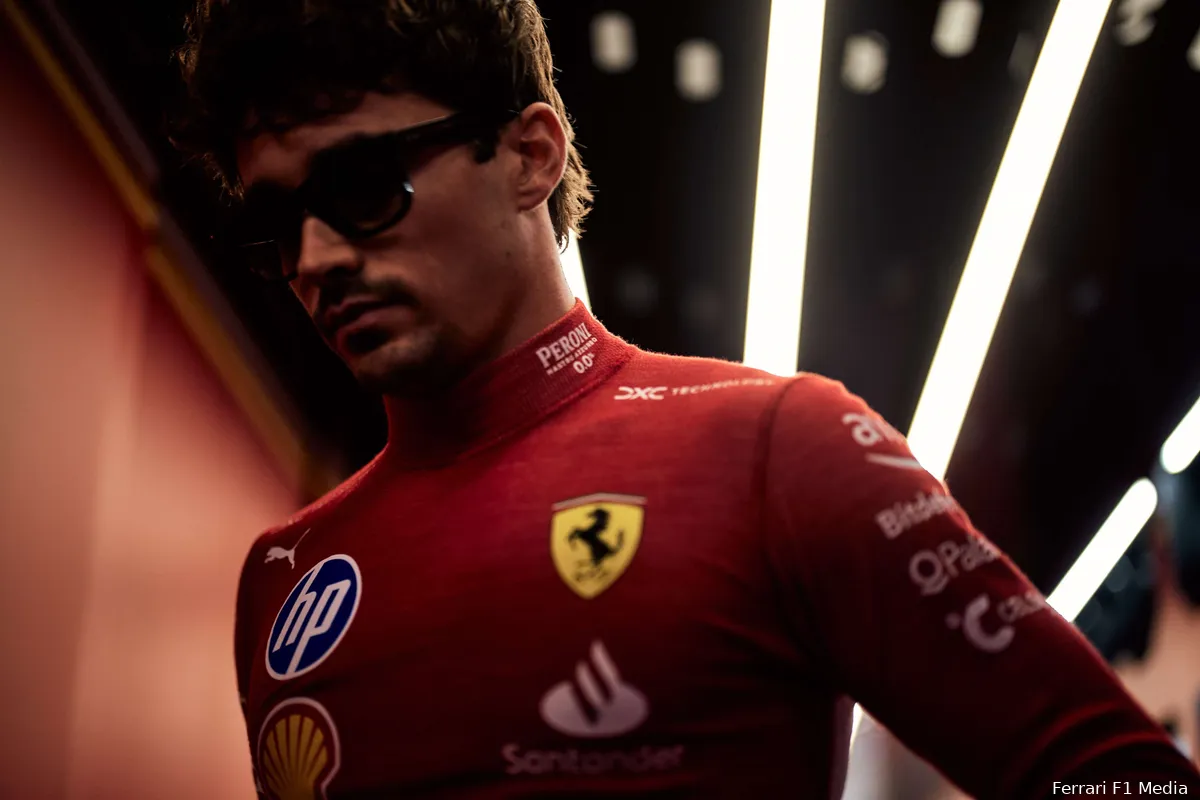 charles leclerc singapore vt2 vrijdag ferrari 4