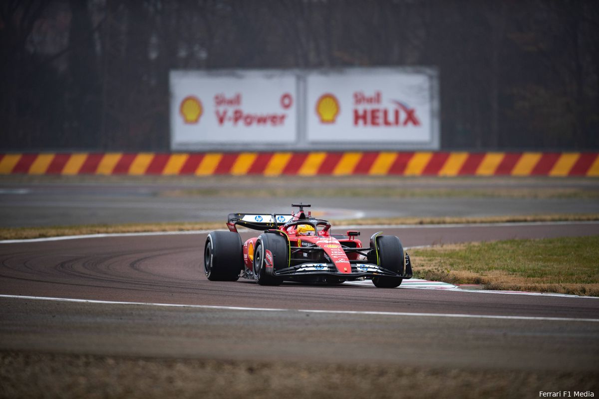Na eerste test bij Ferrari dringt het pas tot Hamilton door: 'Het is zeer inspirerend'