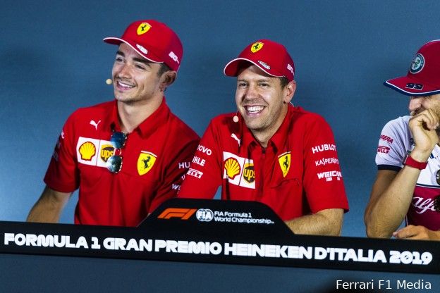 Leclerc: 'Vettel kan goed analyseren, daar heb ik veel van geleerd'