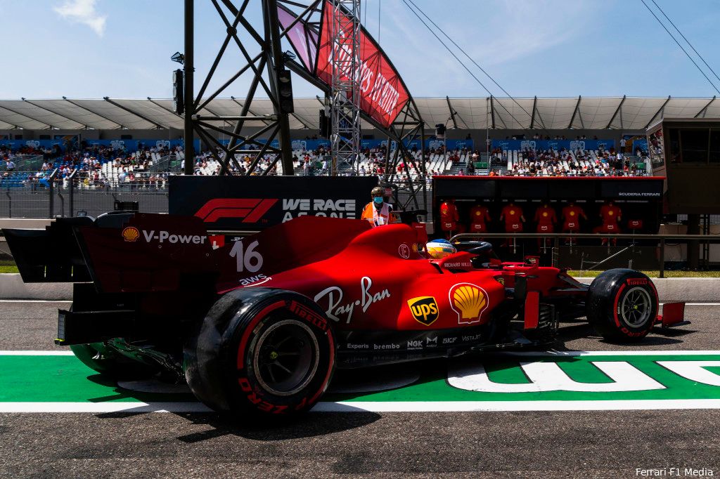 De race van Leclerc | Verslagenheid na P16 in Frankrijk: 'Dat was ongelooflijk moeilijk'