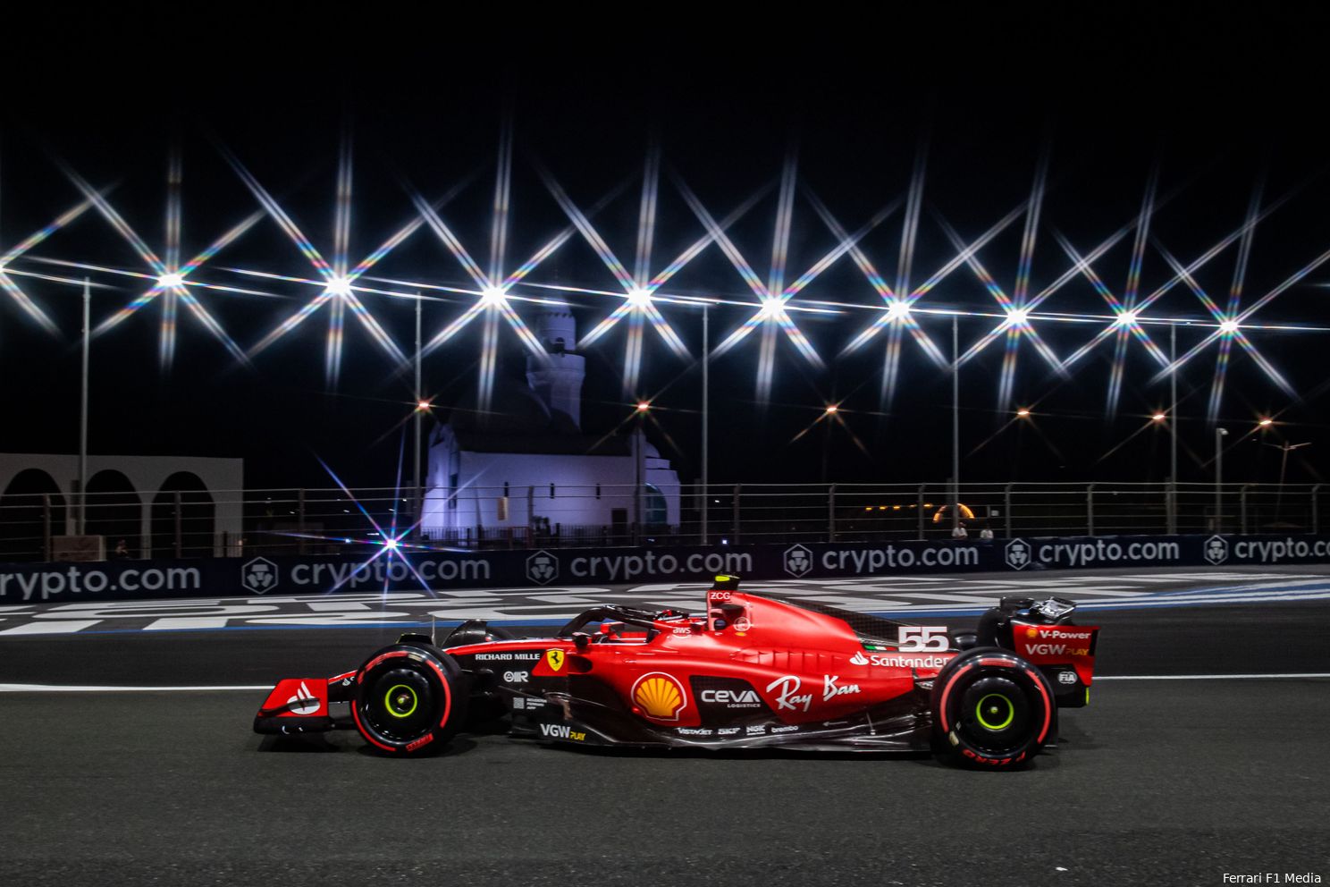 Carlos Sainz tijdens de kwalificatie voor de GP van Saoeid Arabië 2023 (Foto:
Ferrari F1 Media)