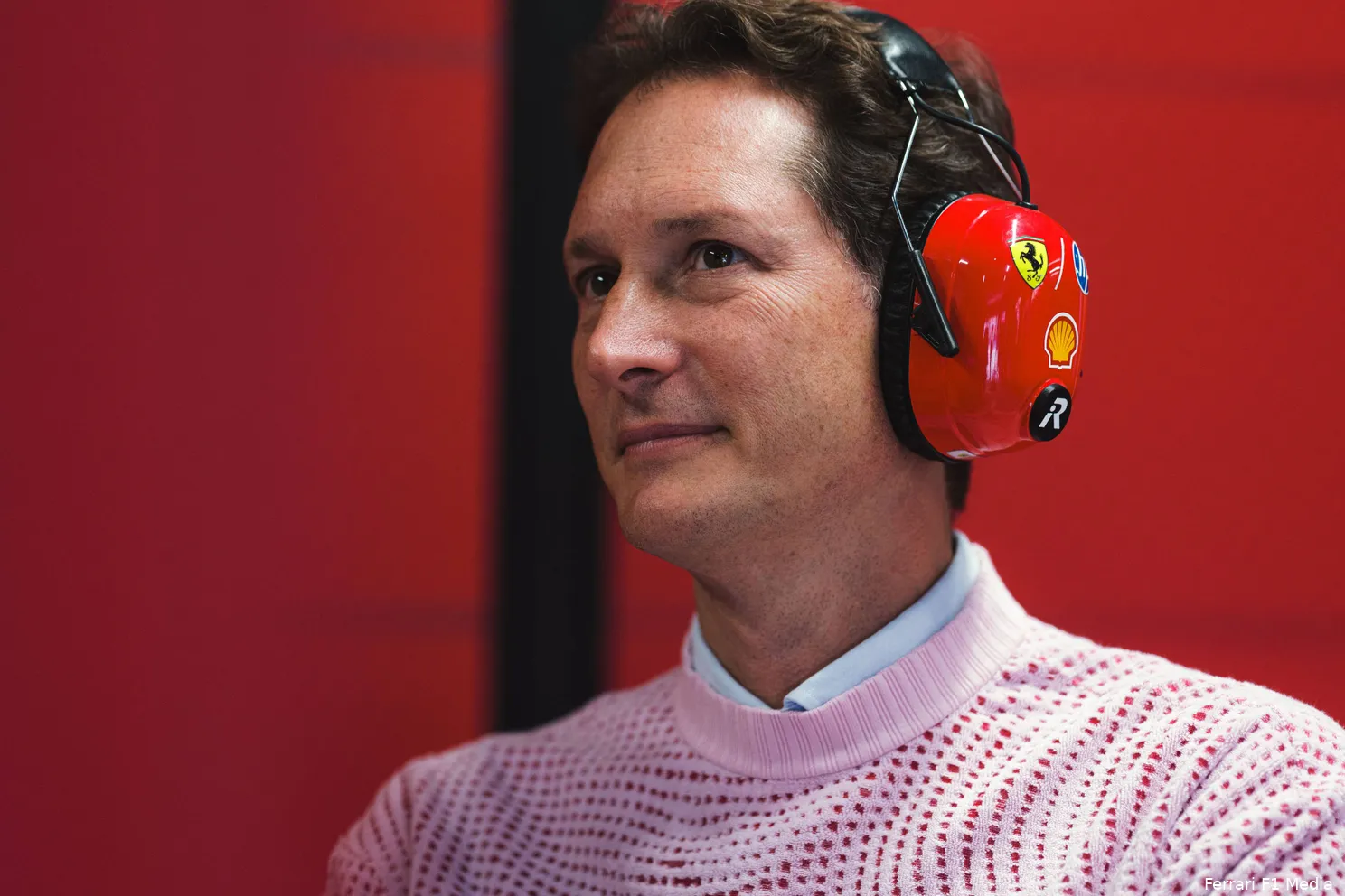 john-elkann-ferrari-gp-hongarije-2025-vrijdag