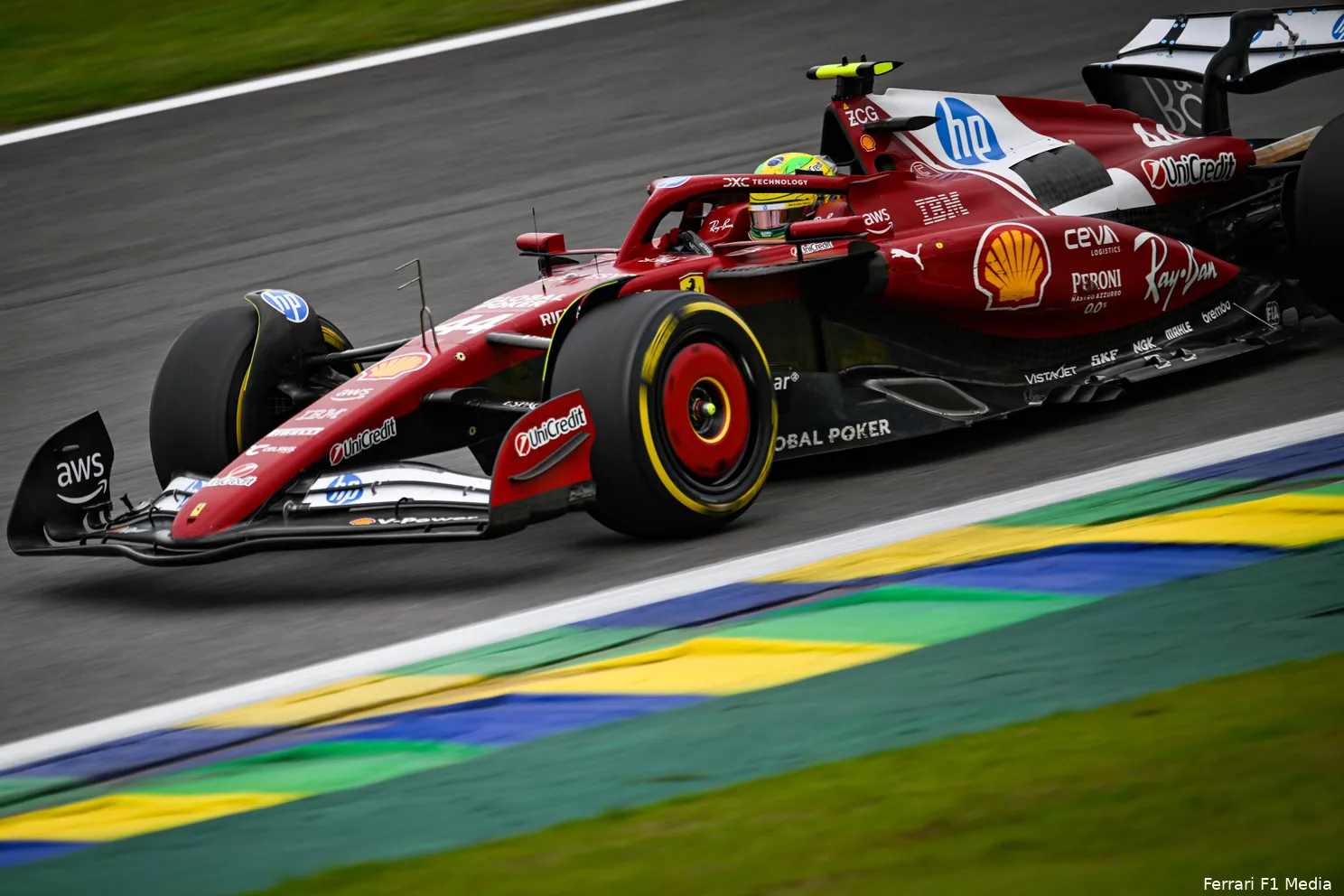 lewis-hamilton-ferrari-gp-sao-paulo-brazilie-2025-zondag