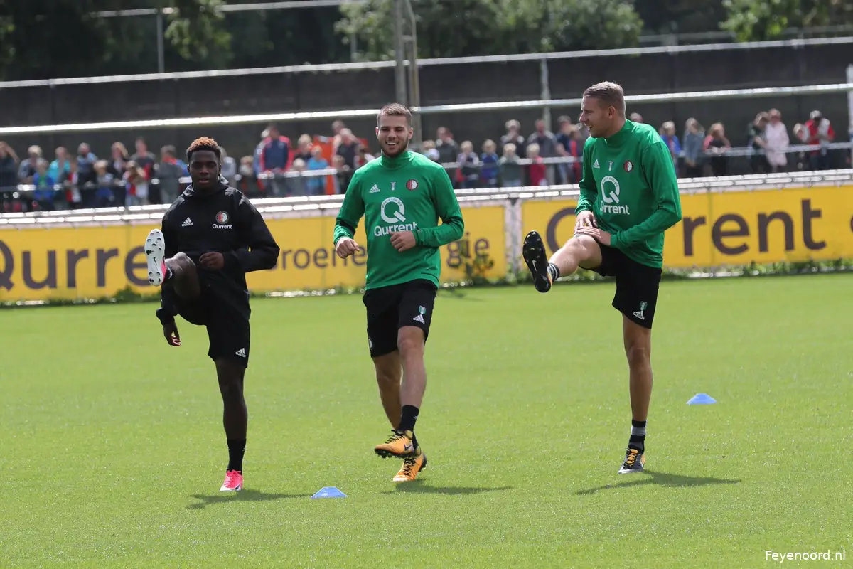 Feyenoord met Nieuwkoop terug op Varkenoord