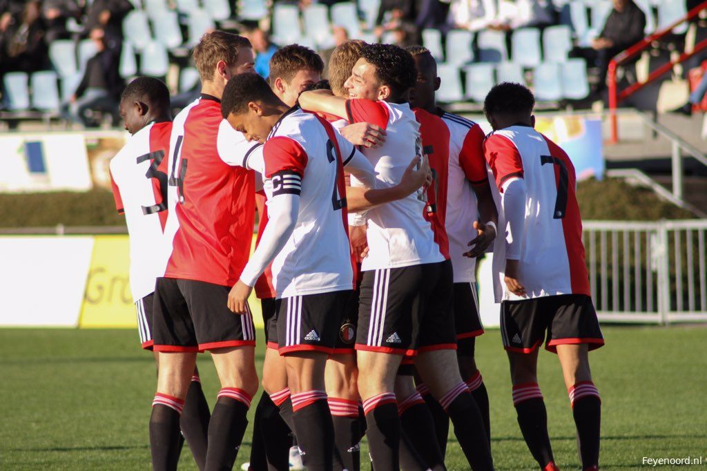 Feyenoord Onder 17 naar finale bekertoernooi