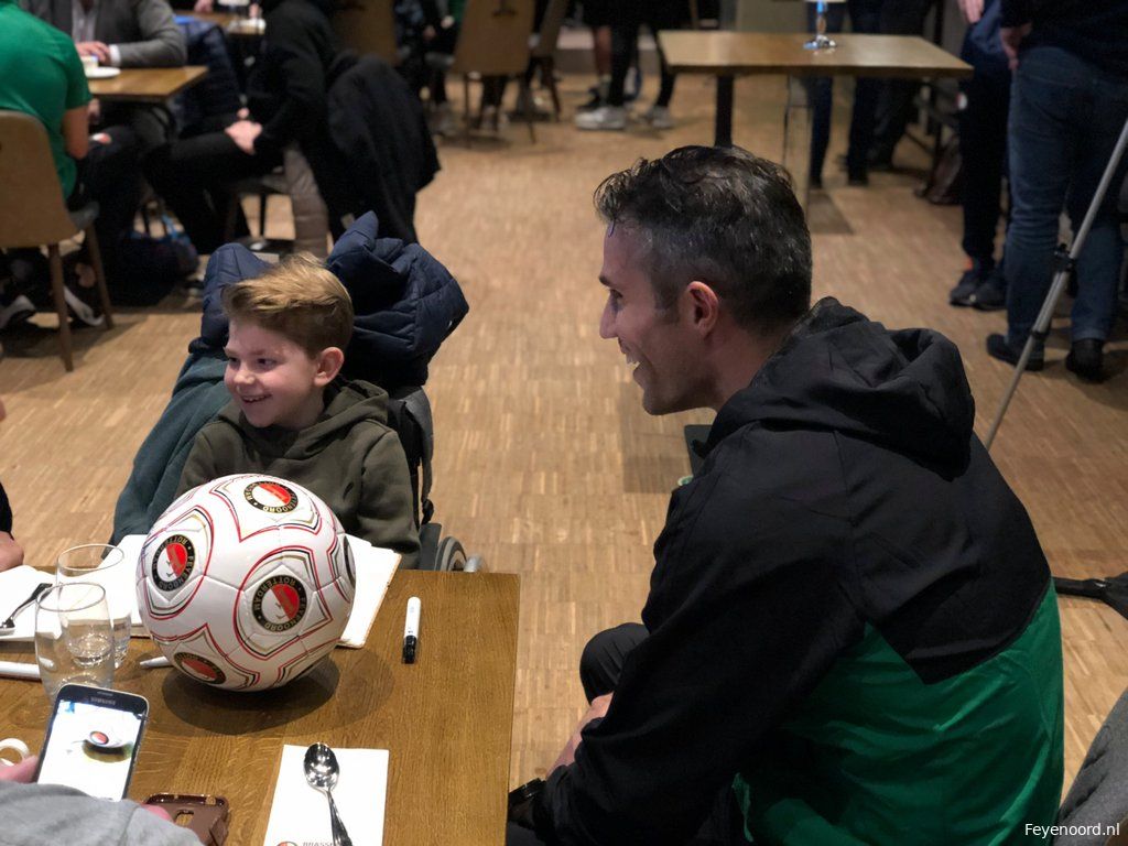 Feyenoord-selectie laat bijzondere wensen uitkomen