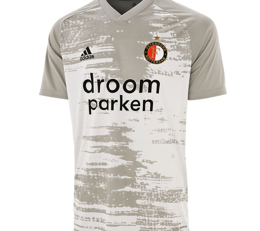 Feyenoord presenteert warming-up shirt en anthem jacket
