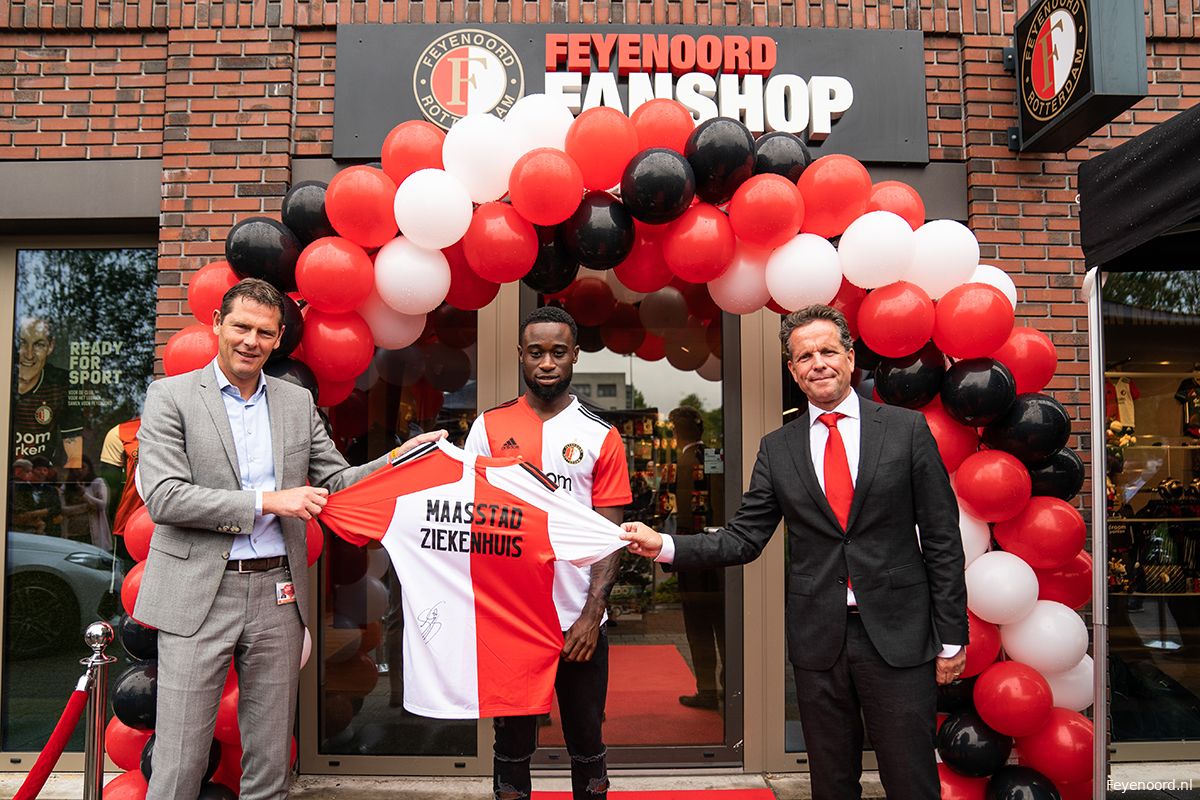 Zesde Feyenoord Fanshop geopend in Maasstad Ziekenhuis